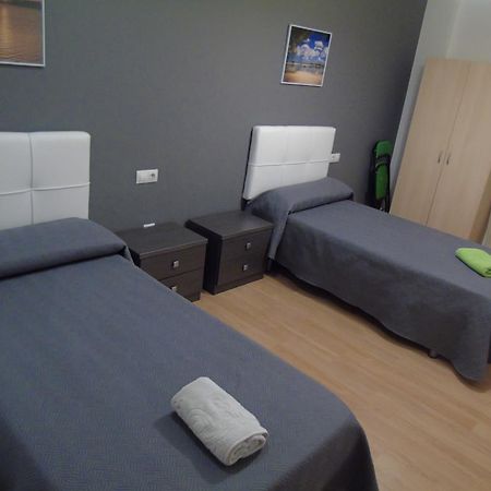 Alcañiz Apartamentos Mequedo מראה חיצוני תמונה