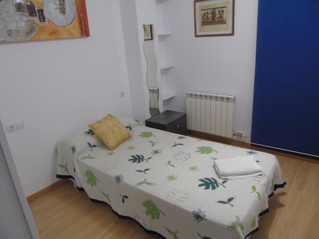 Alcañiz Apartamentos Mequedo מראה חיצוני תמונה