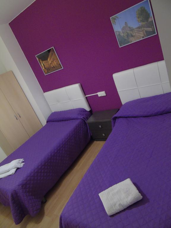 Alcañiz Apartamentos Mequedo מראה חיצוני תמונה