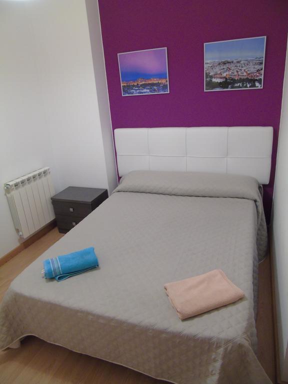Alcañiz Apartamentos Mequedo מראה חיצוני תמונה